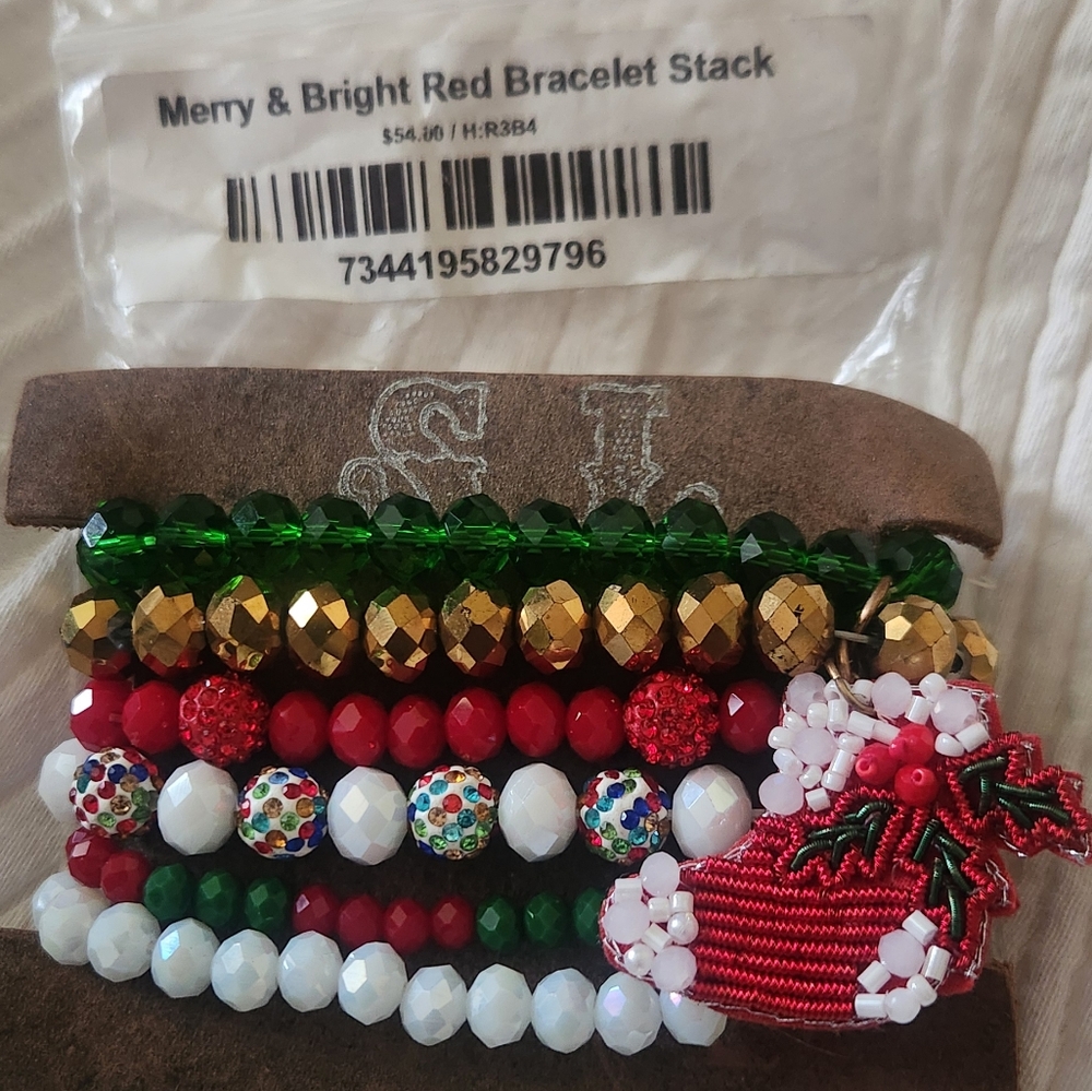 Merry & Bright Red and Green Bracelet Stack (6 Bracelets)